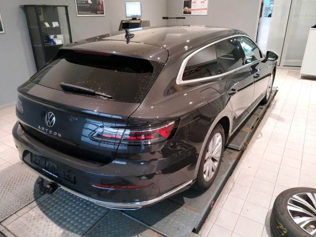 Volkswagen Arteon 2023 г. Серый, пробег 54420 км