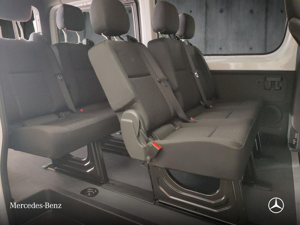 Mercedes-Benz SPRINTER 2023 г. Белый, пробег 30248 км