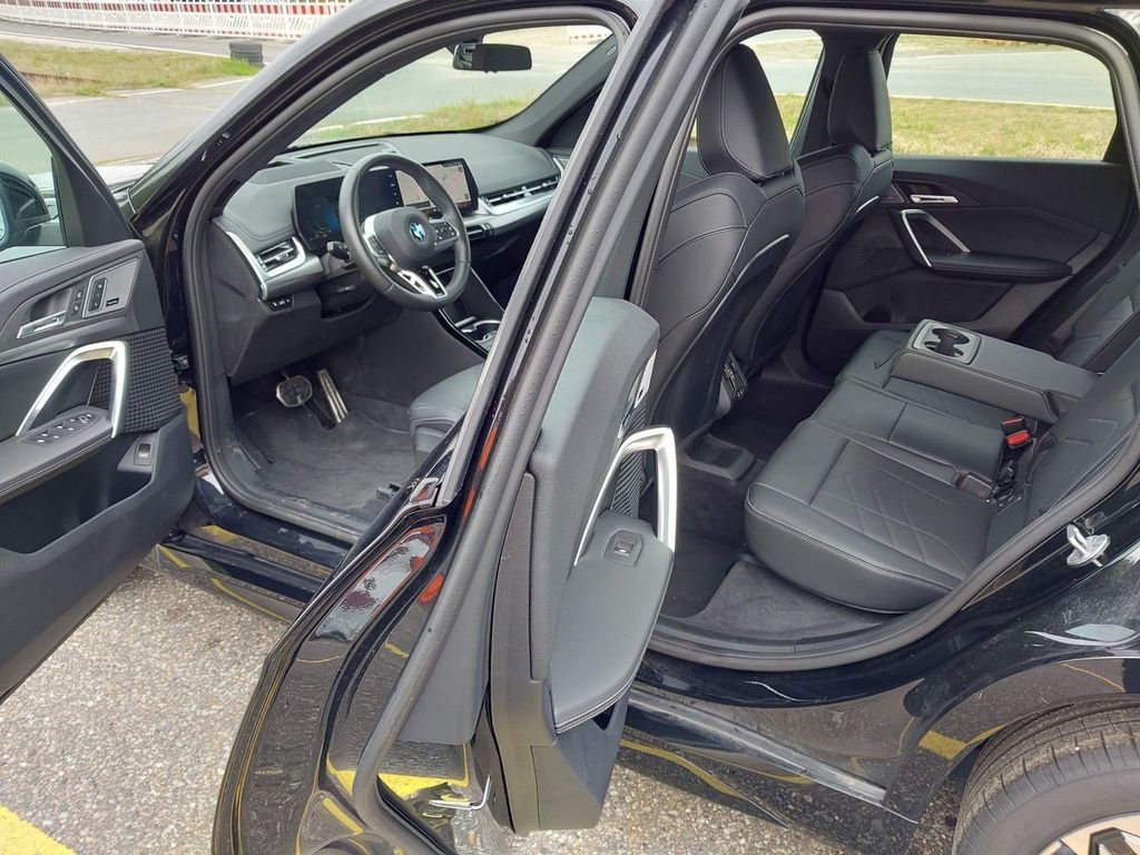 BMW X1 2025 г. Чёрный, пробег 18700 км