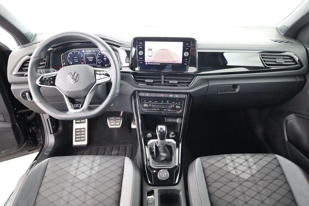 Volkswagen T-Roc 2023 г. Чёрный, пробег 53200 км