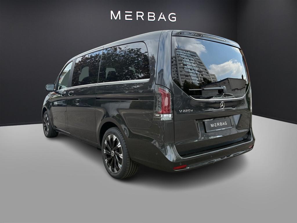 Mercedes-Benz V 220 2024 г. Серый, пробег 25733 км