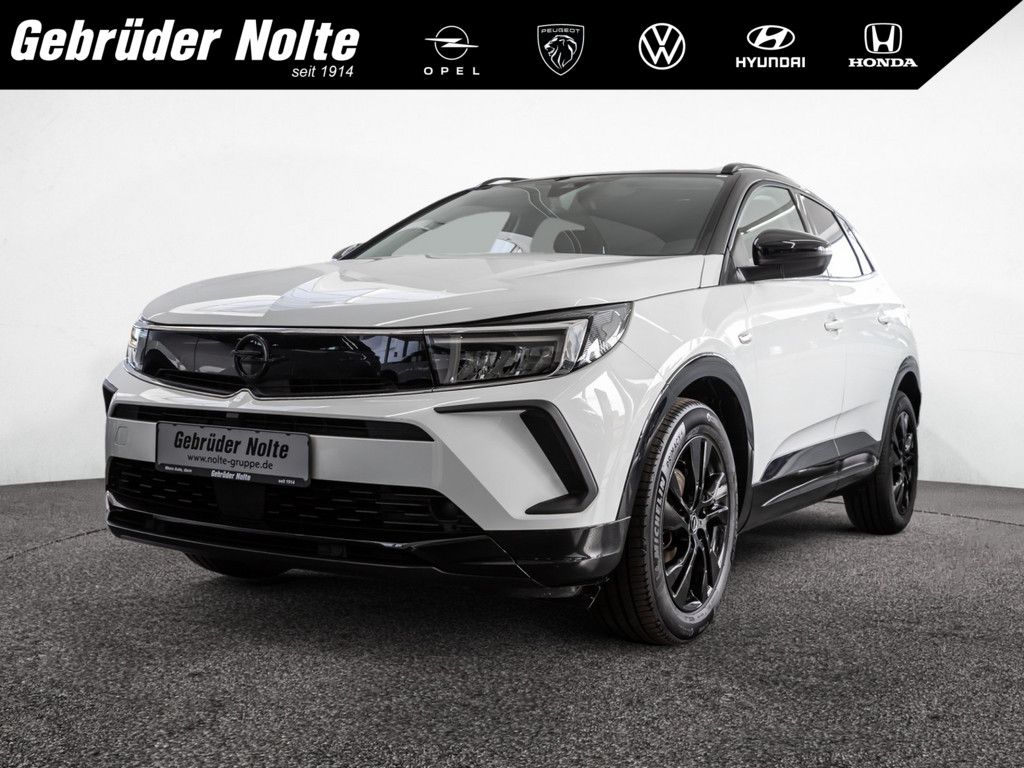 Opel GRANDLAND (X) 2022 г. Белый, пробег 28972 км