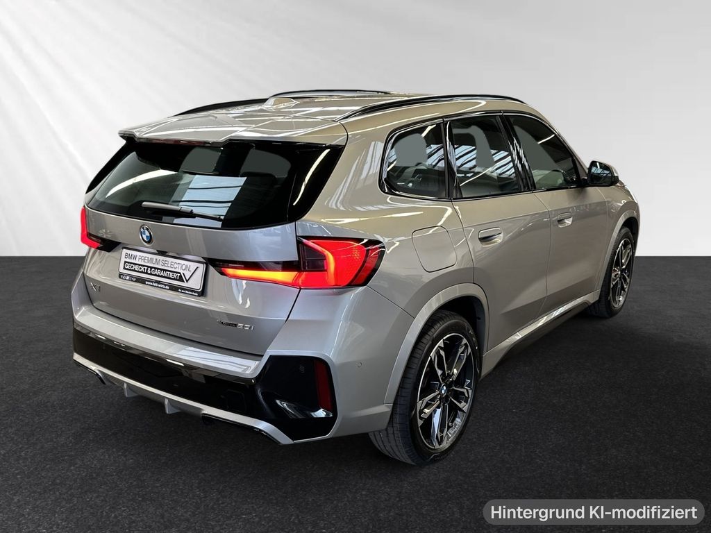BMW X1 2025 г. Серебристый, пробег 22150 км