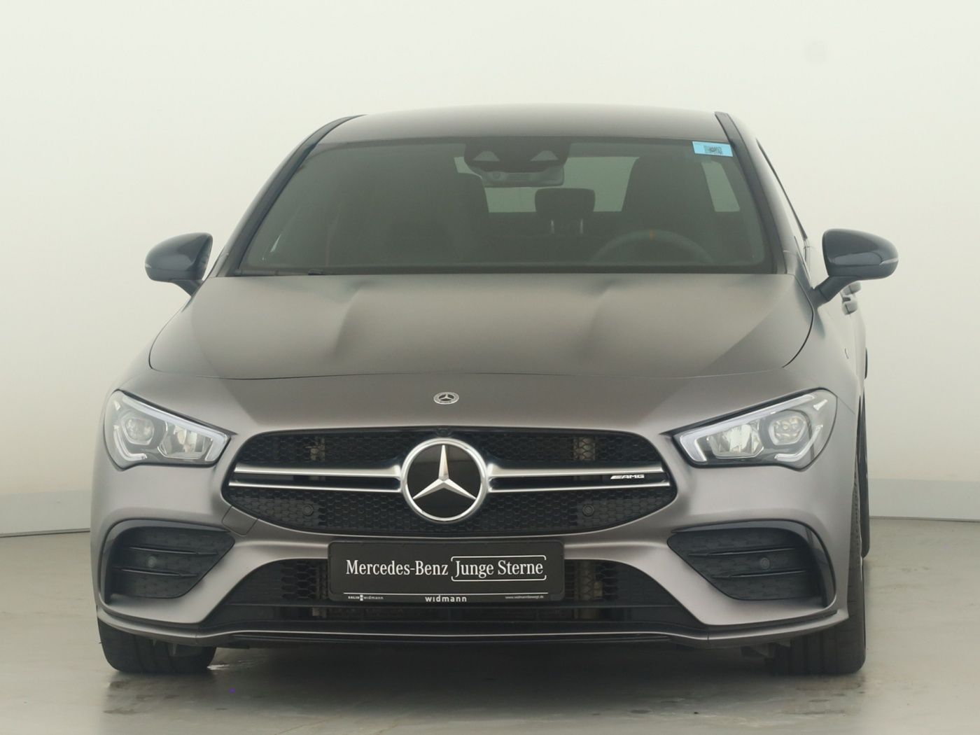 Mercedes-Benz CLA 35 AMG 2023 г. Серый, пробег 48956 км