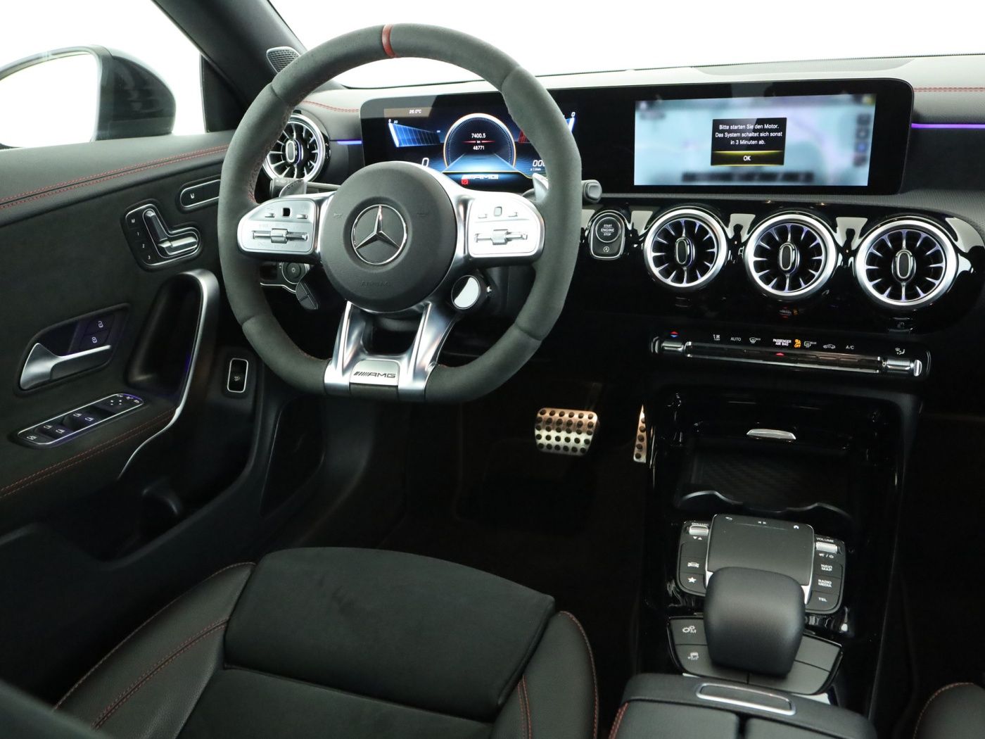 Mercedes-Benz CLA 35 AMG 2023 г. Серый, пробег 48956 км