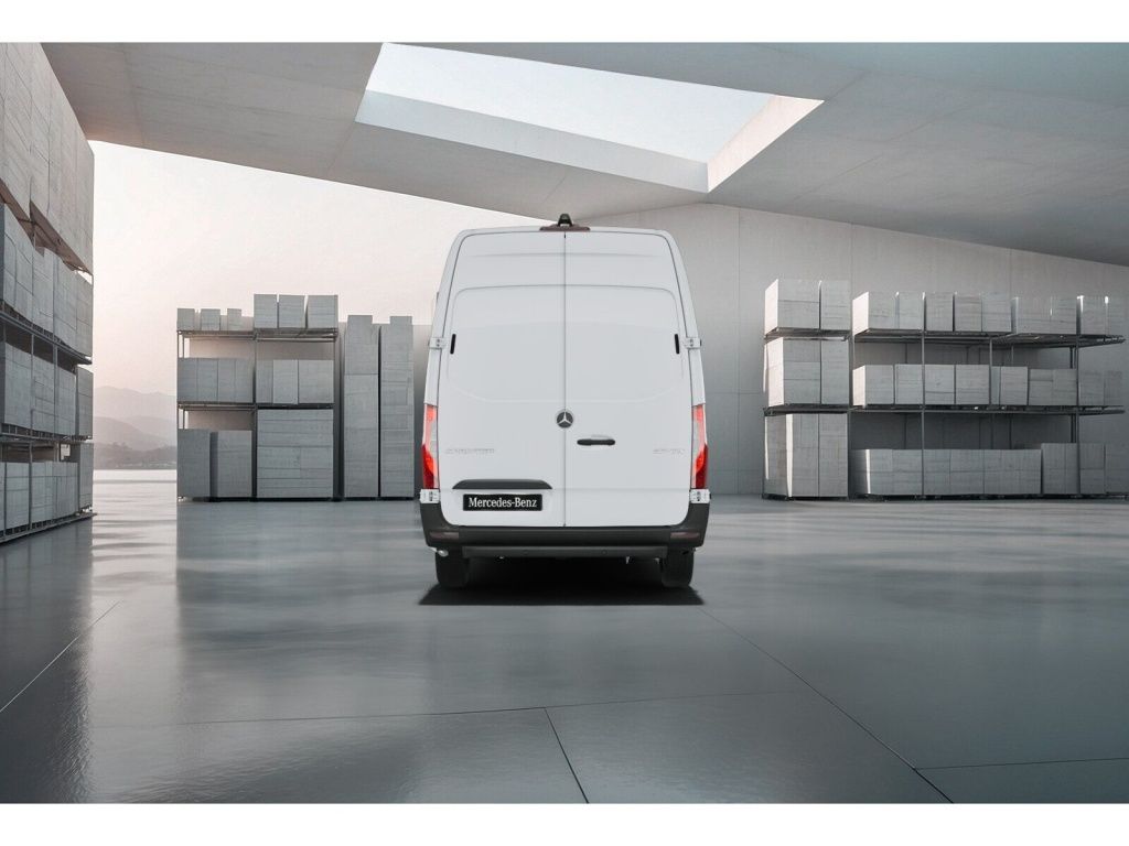 Mercedes-Benz SPRINTER 2025 г. Белый, пробег 54066 км