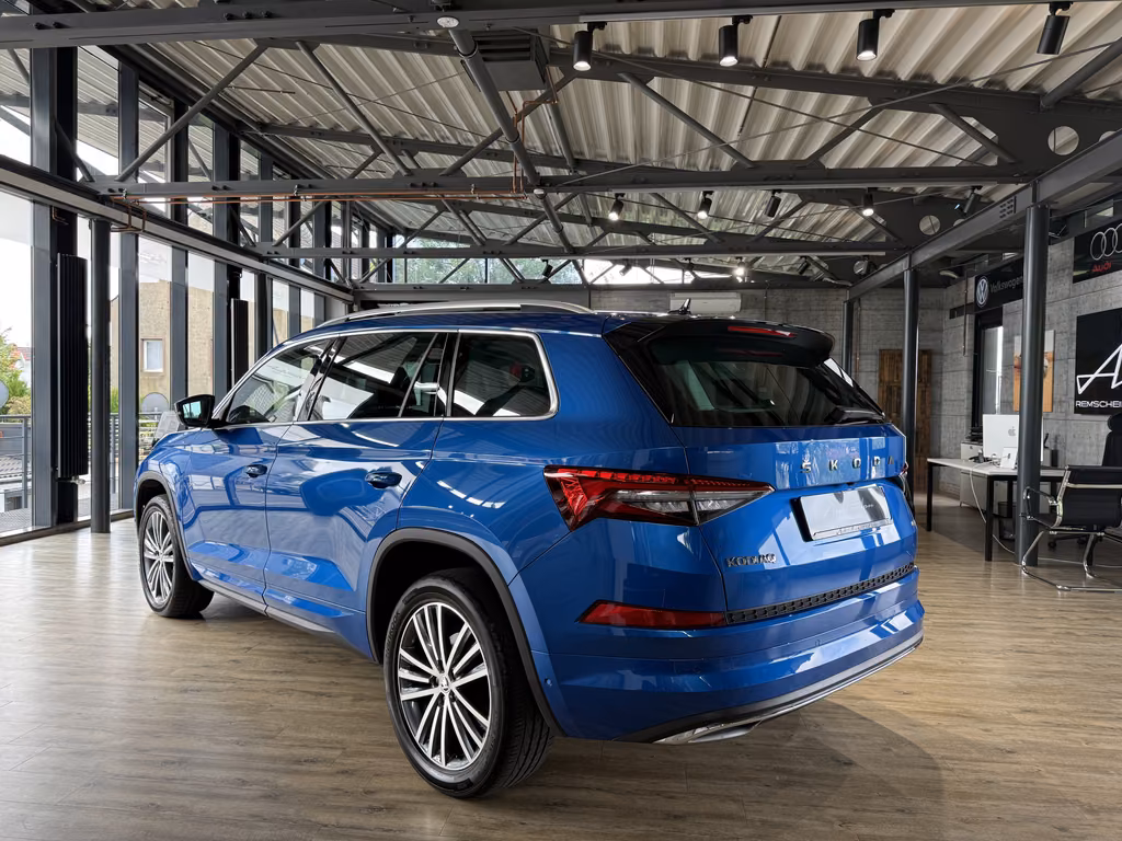 Skoda Kodiaq 2023 г. Синий, пробег 60000 км