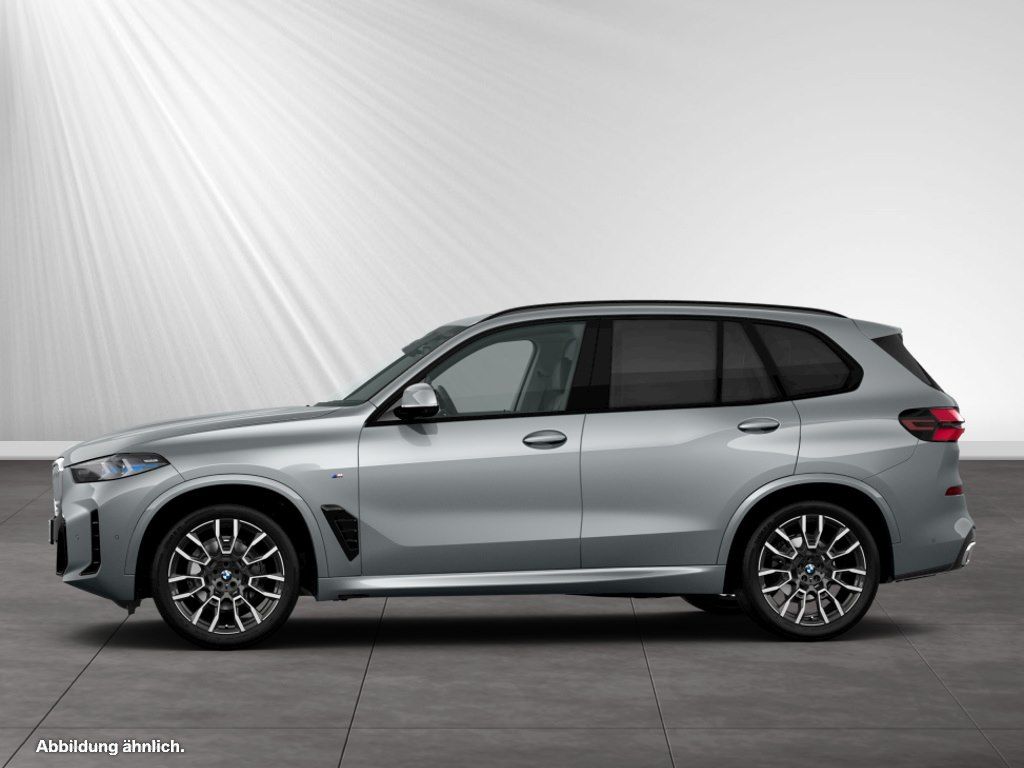 BMW X5 2025 г. Серый, пробег 16300 км