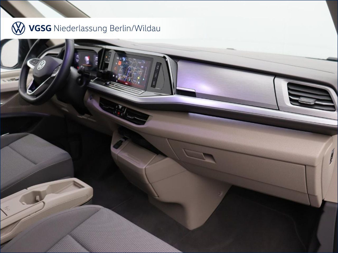 Volkswagen T7 MULTIVAN 2025 г. Синий, пробег 12876 км