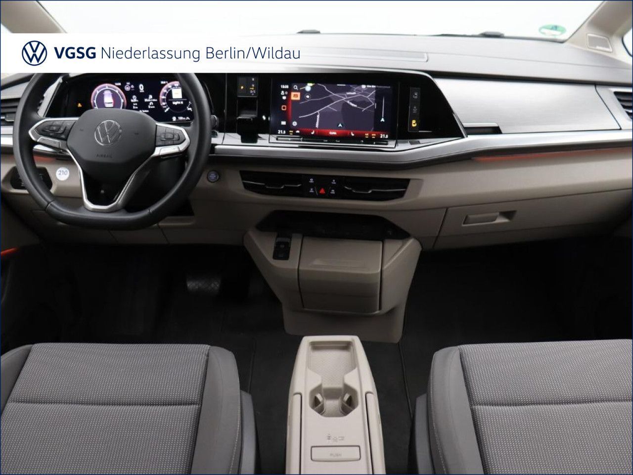 Volkswagen T7 MULTIVAN 2025 г. Синий, пробег 12876 км