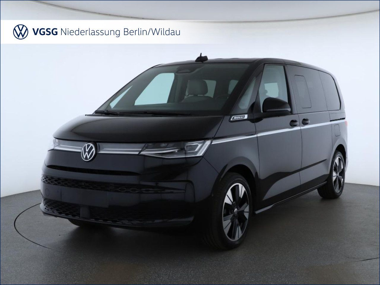 Volkswagen T7 MULTIVAN 2025 г. Чёрный, пробег 15324 км