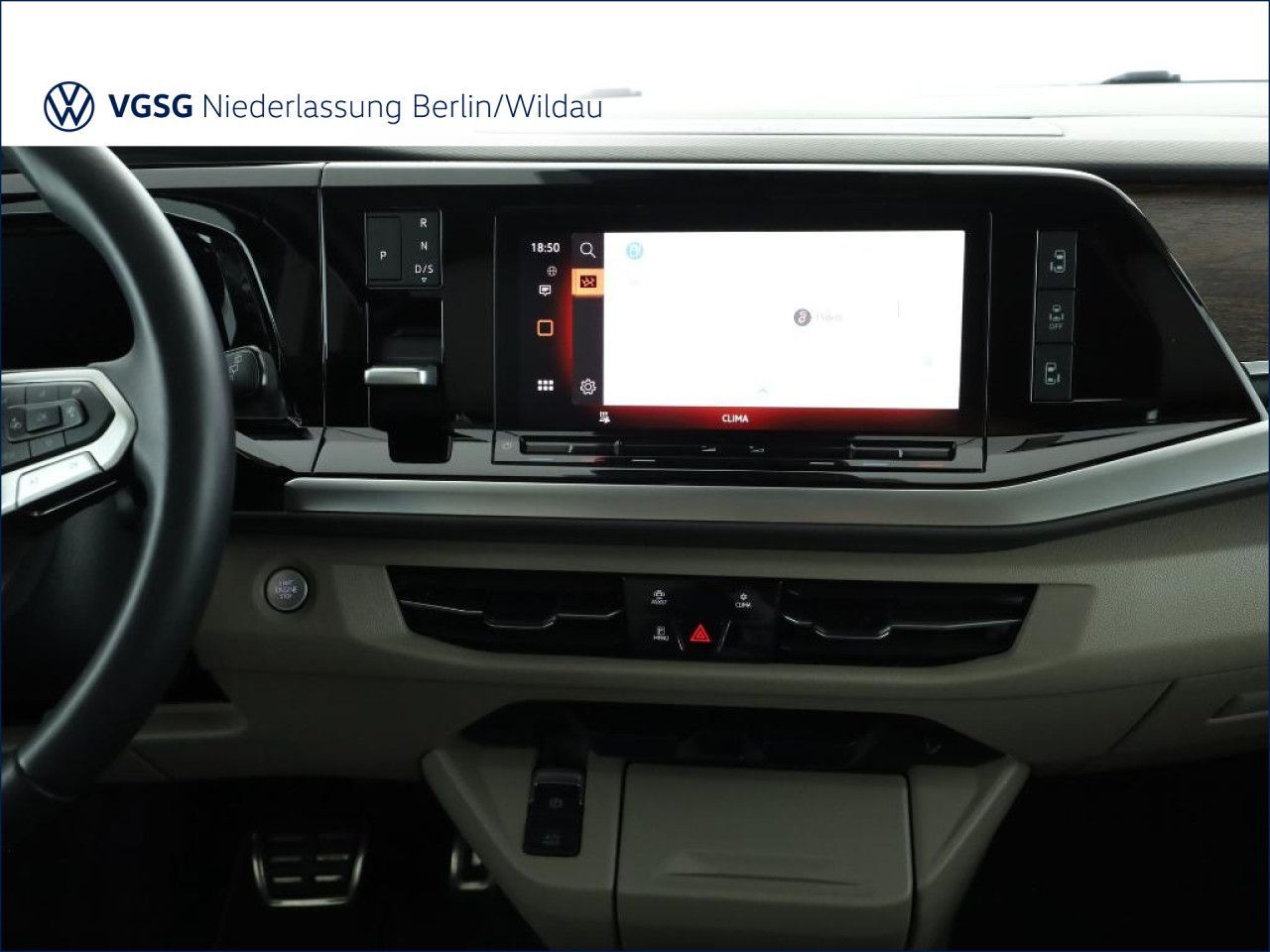 Volkswagen T7 MULTIVAN 2025 г. Чёрный, пробег 15324 км