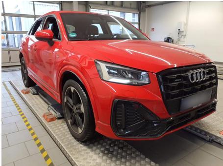 Audi Q2 2022 г. Красный, пробег 29500 км