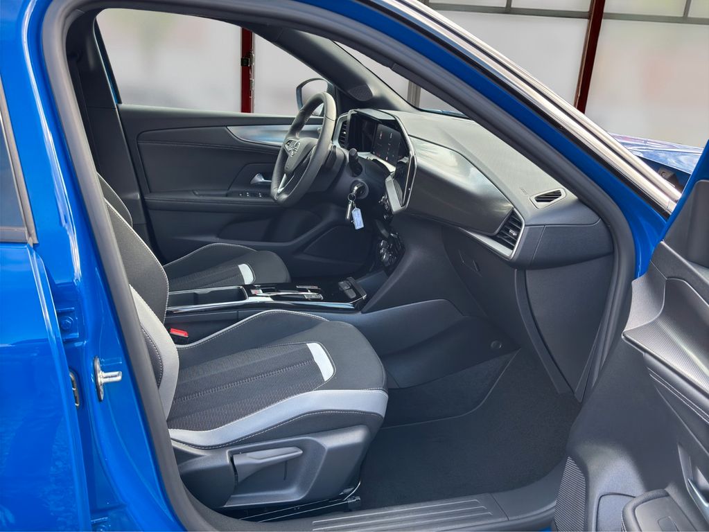 Opel Mokka 2024 г. Синий, пробег 10082 км