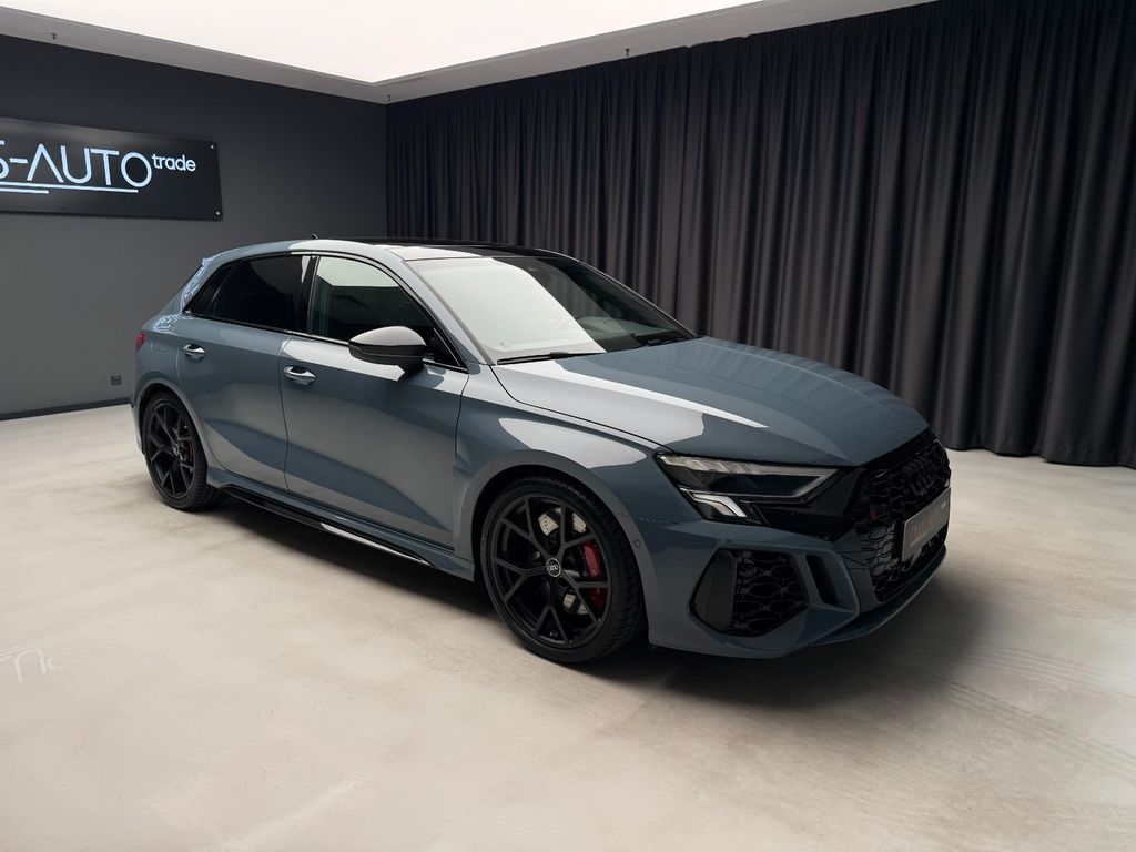 Audi RS3 2024 г. Серый, пробег 35617 км