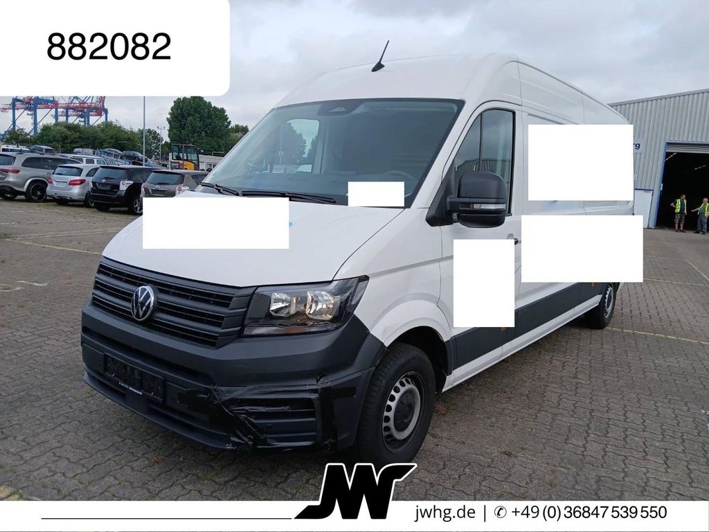 Volkswagen CRAFTER 2024 г. Белый, пробег 42600 км