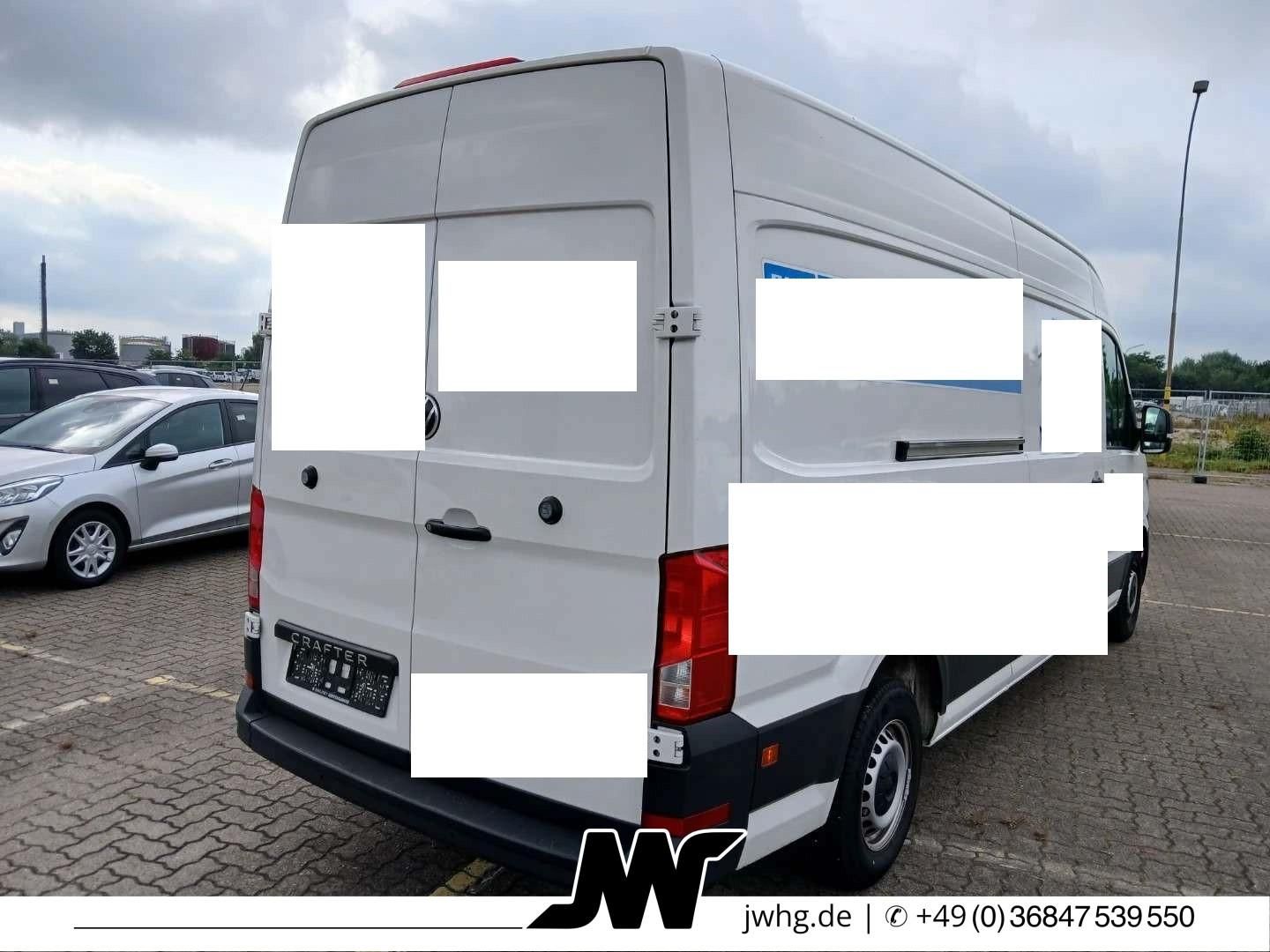 Volkswagen CRAFTER 2024 г. Белый, пробег 42600 км