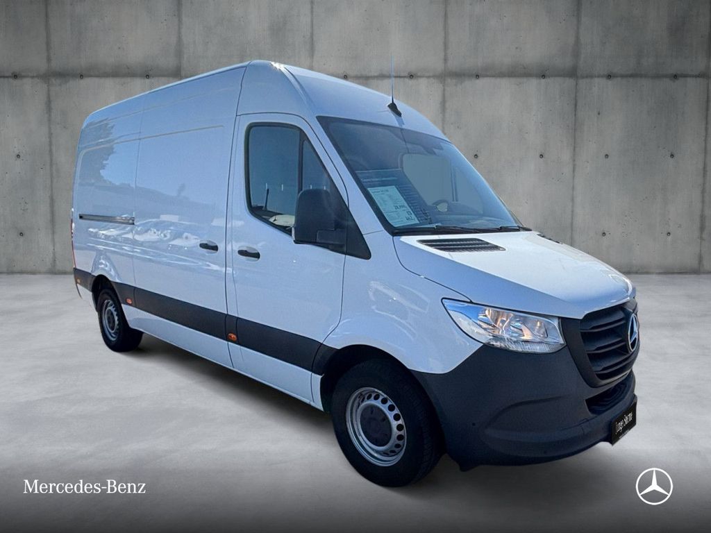 Mercedes-Benz SPRINTER 2022 г. Белый, пробег 50826 км
