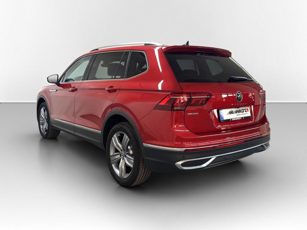 Volkswagen TIGUAN ALLSPACE 2022 г. Красный, пробег 58000 км