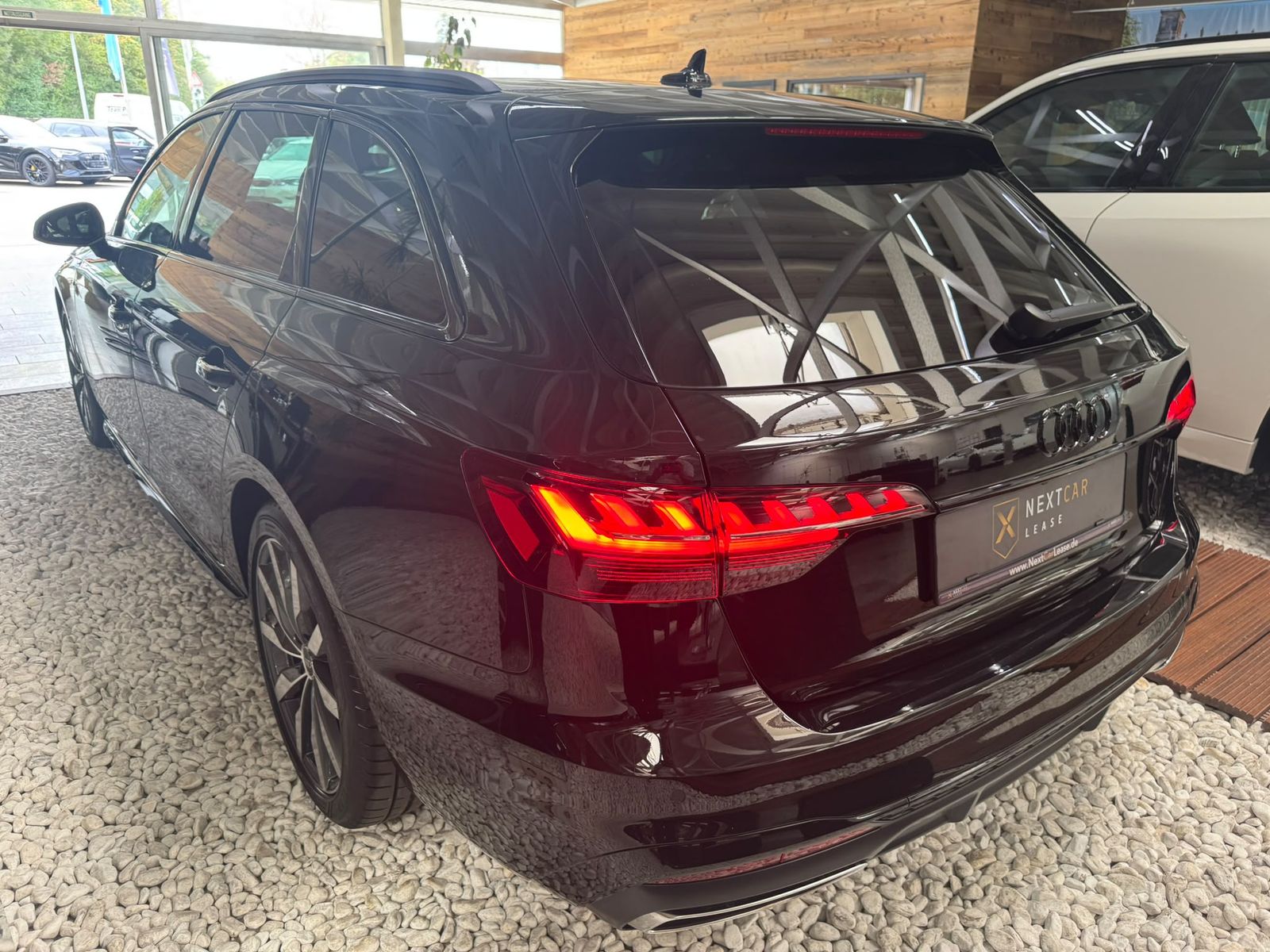 Audi A4 2023 г. Чёрный, пробег 57900 км