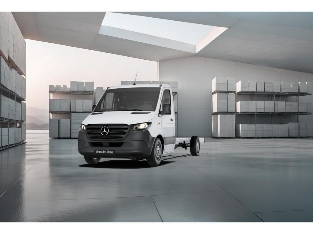 Mercedes-Benz SPRINTER 2025 г. Белый, пробег 43150 км