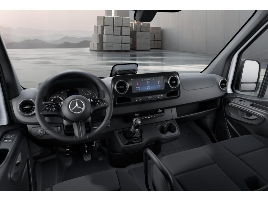 Mercedes-Benz SPRINTER 2025 г. Белый, пробег 43150 км