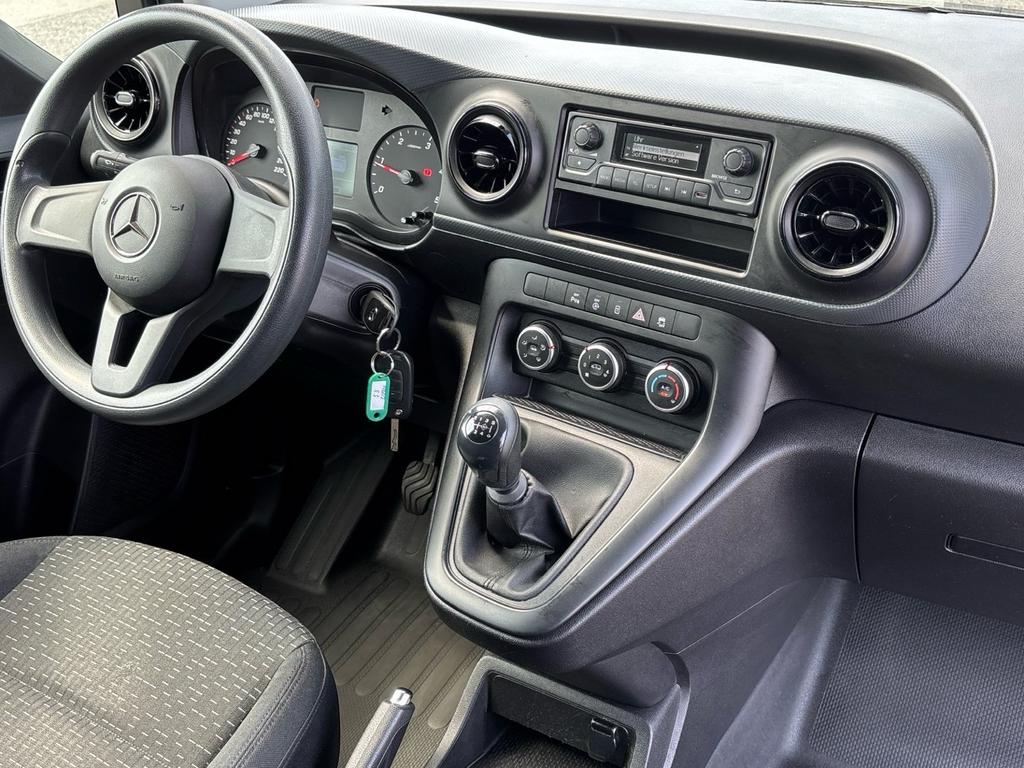 Mercedes-Benz Citan 2023 г. Белый, пробег 53220 км