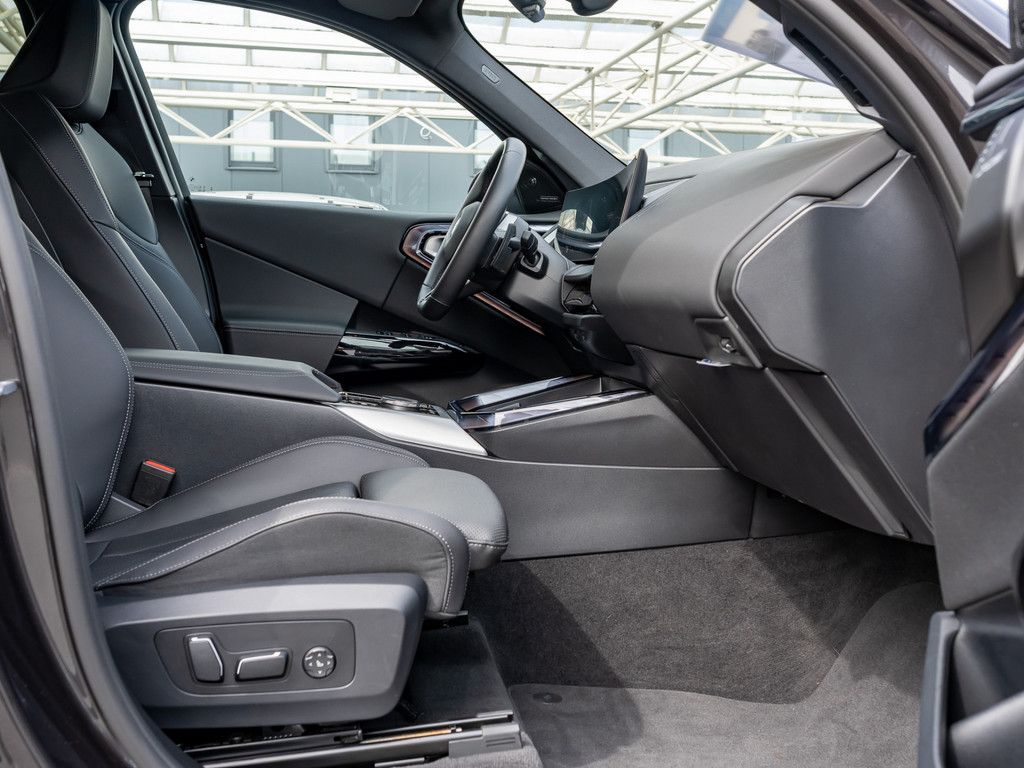 BMW X3 2026 г. Серый, пробег 25378 км