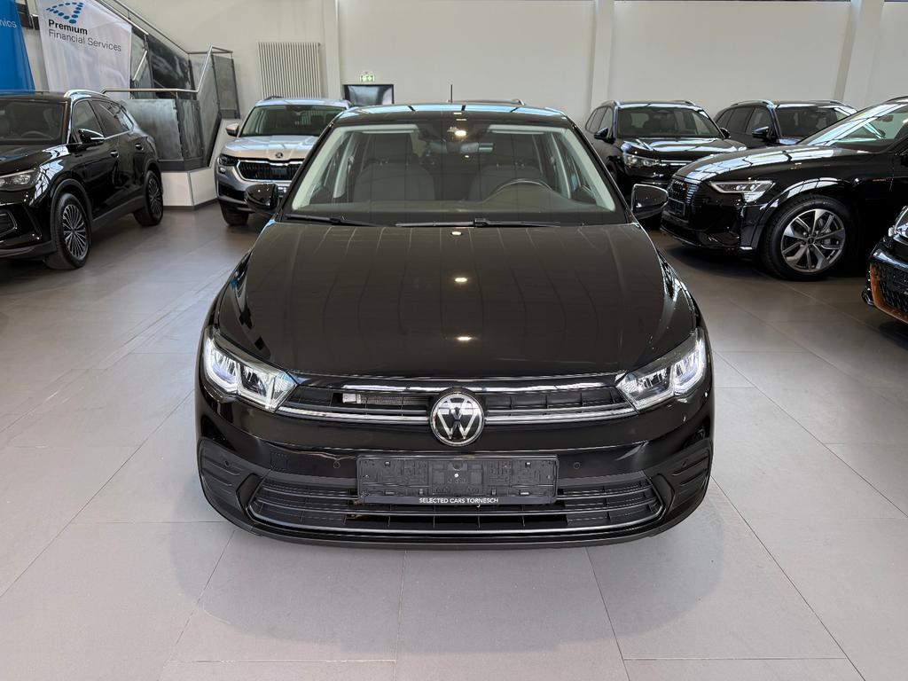 Volkswagen Polo 2023 г. Чёрный, пробег 53530 км