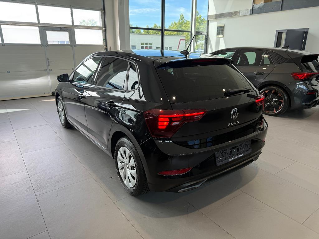 Volkswagen Polo 2023 г. Чёрный, пробег 53530 км