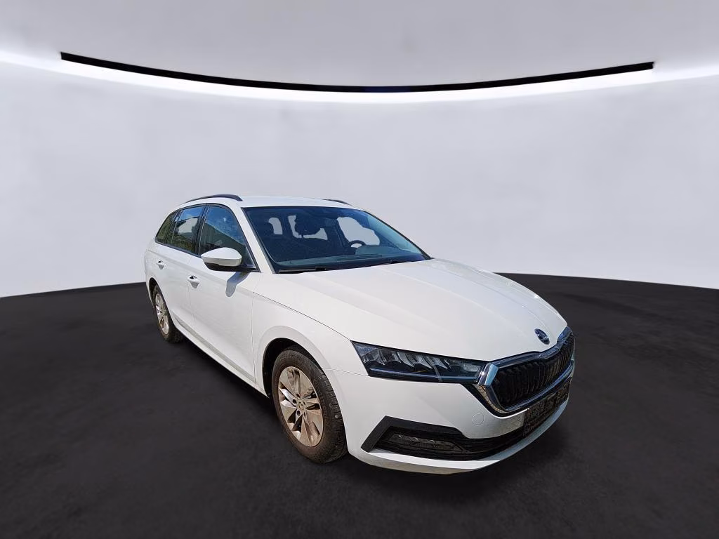 Skoda Octavia 2021 г. Белый, пробег 56326 км