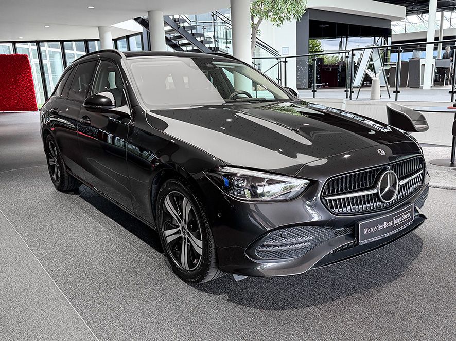 Mercedes-Benz C 300 2023 г. Серый, пробег 58400 км