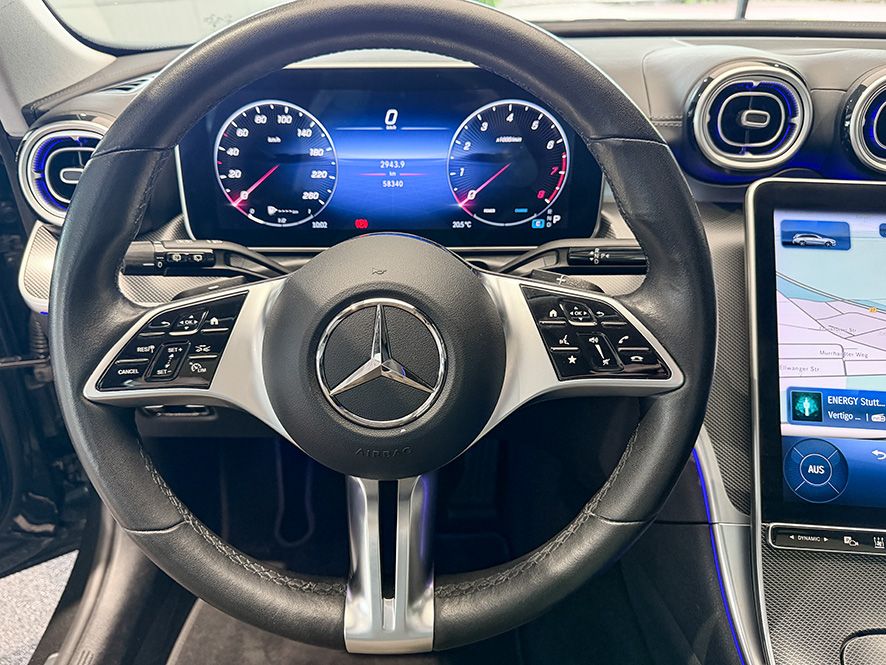 Mercedes-Benz C 300 2023 г. Серый, пробег 58400 км