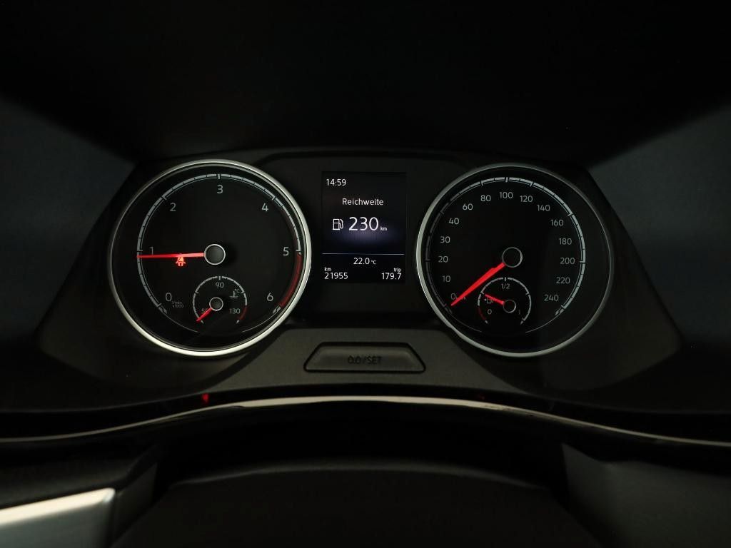 Volkswagen T6 CALIFORNIA 2024 г. Серый, пробег 22300 км
