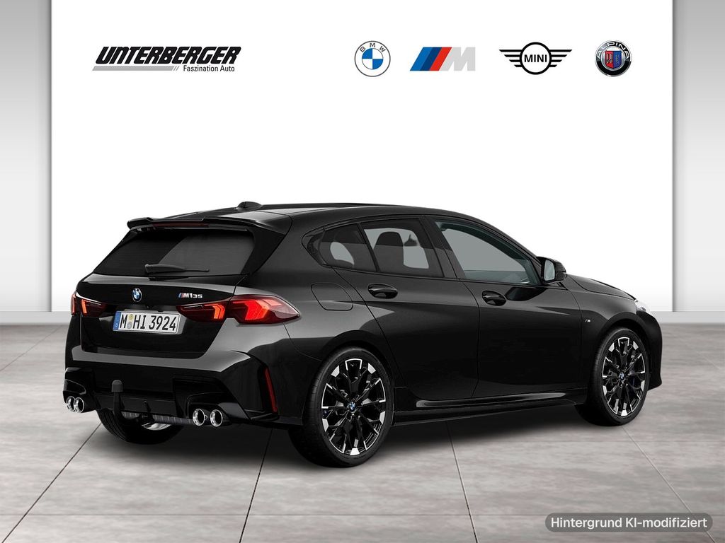 BMW M135 2025 г. Чёрный, пробег 19941 км