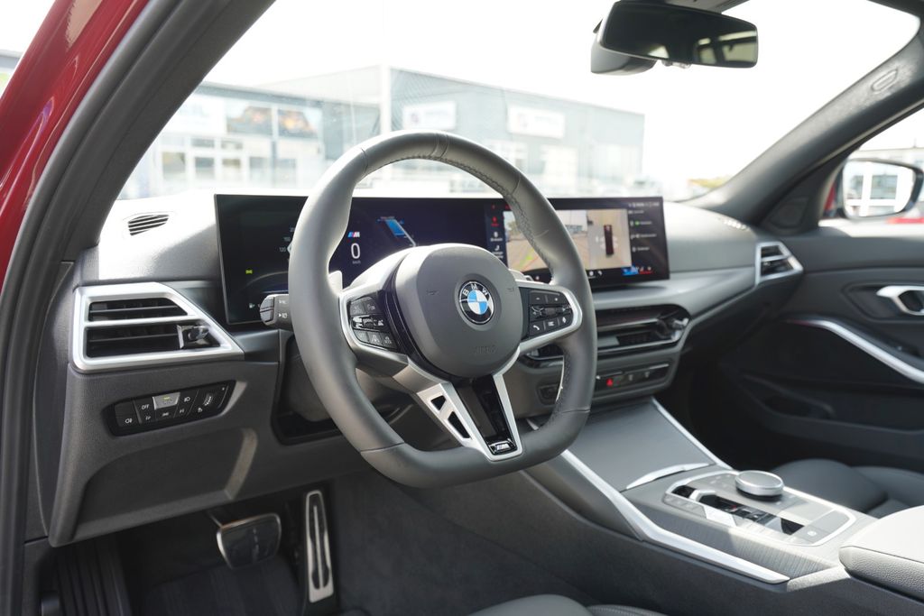 BMW 320 2025 г. Красный, пробег 58000 км