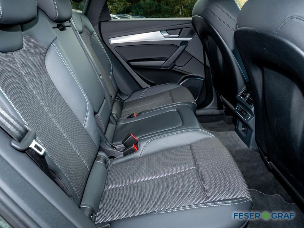 Audi Q5 2025 г. Зелёный, пробег 20165 км