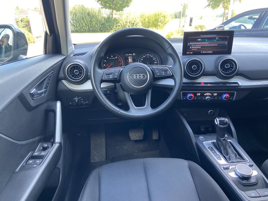 Audi Q2 2023 г. Чёрный, пробег 38744 км