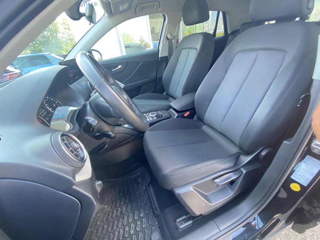 Audi Q2 2023 г. Чёрный, пробег 38744 км