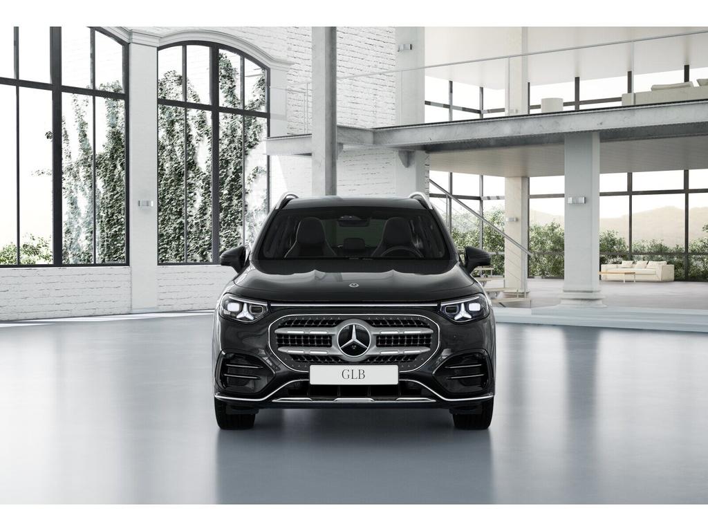 Mercedes-Benz GLB 200 2026 г. Чёрный, пробег 9500 км