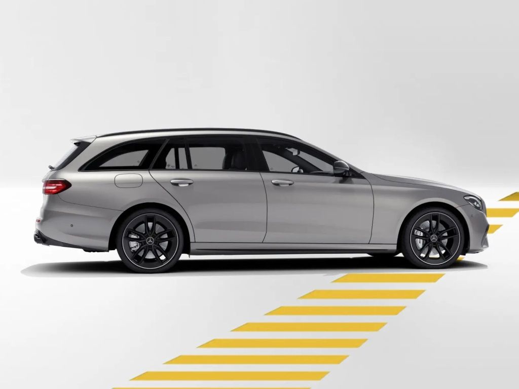 Mercedes-Benz E 53 AMG 2023 г. Серебристый, пробег 40980 км
