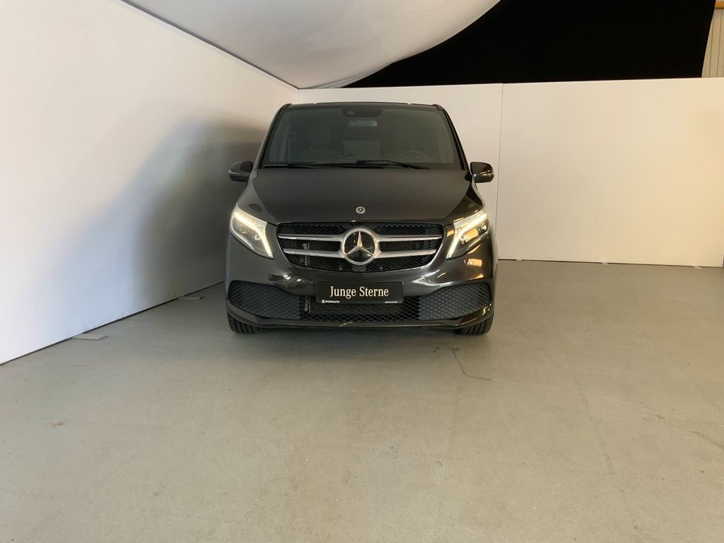 Mercedes-Benz V 250 2022 г. Серый, пробег 52813 км
