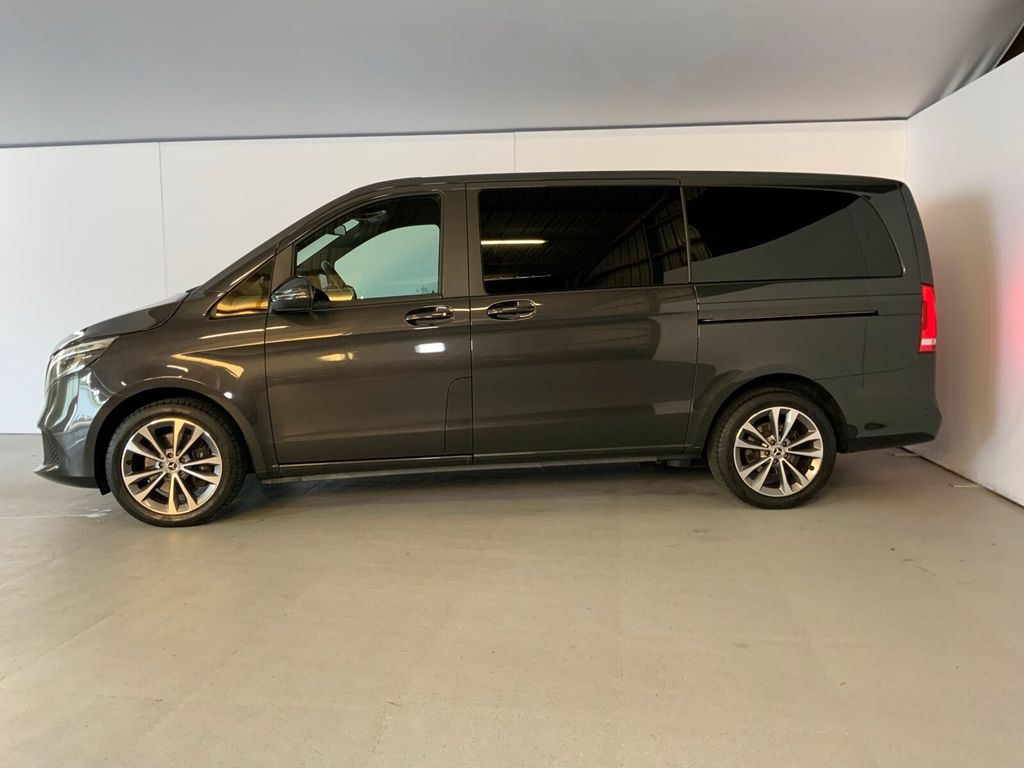 Mercedes-Benz V 250 2022 г. Серый, пробег 52813 км