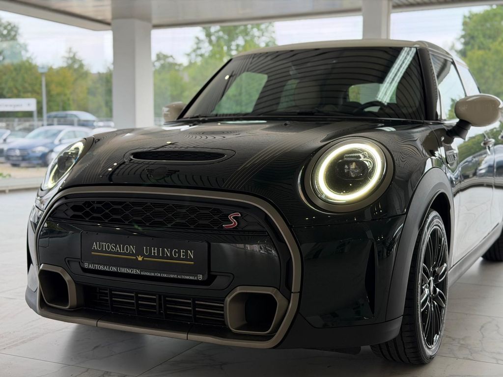 Mini COOPER S 2023 г. Зелёный, пробег 45779 км