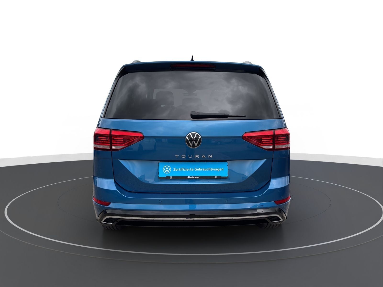 Volkswagen Touran 2023 г. Синий, пробег 57408 км