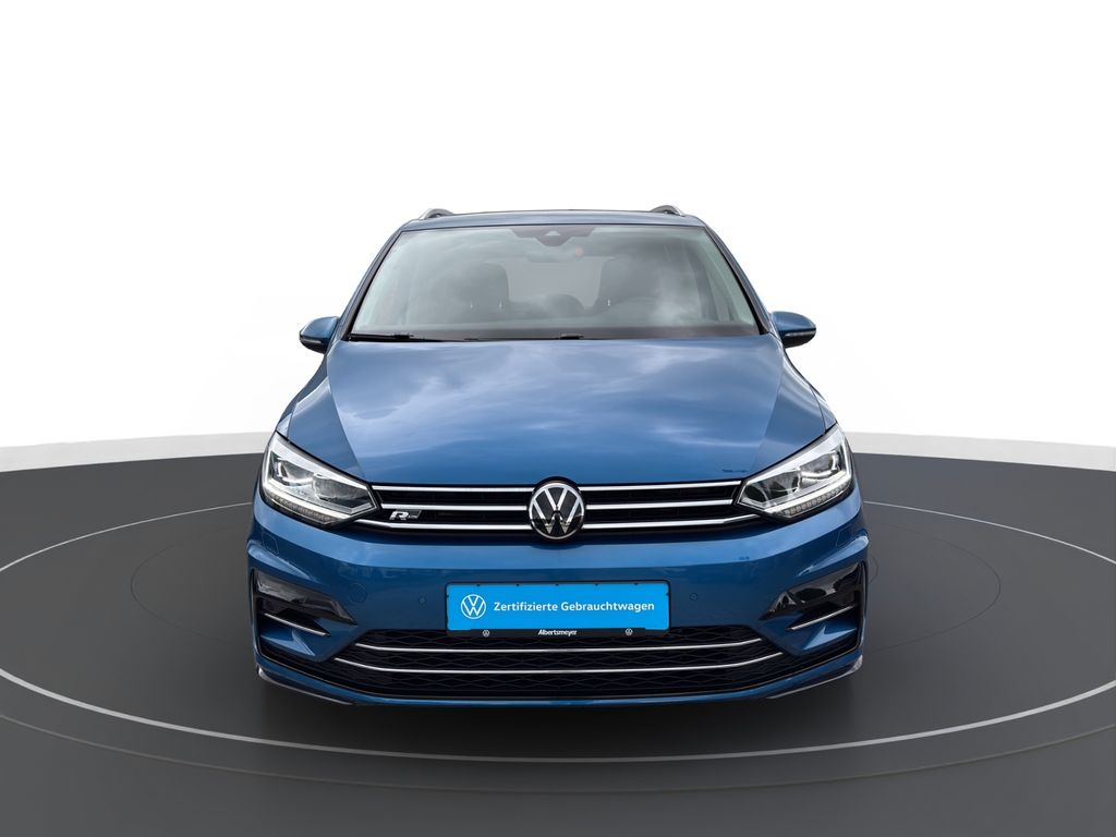 Volkswagen Touran 2023 г. Синий, пробег 57408 км