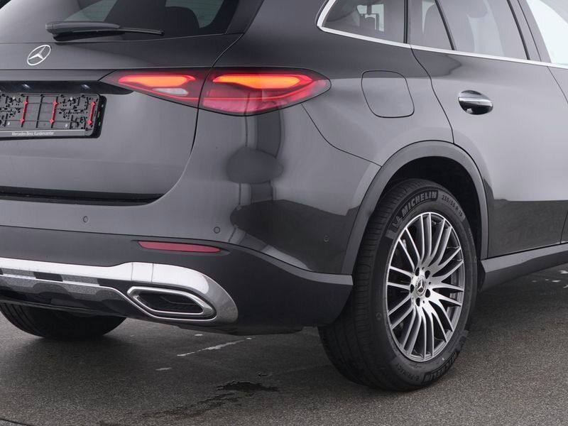 Mercedes-Benz GLC 220 2025 г. Серый, пробег 18328 км