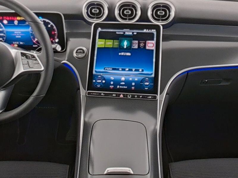 Mercedes-Benz GLC 220 2025 г. Серый, пробег 18328 км