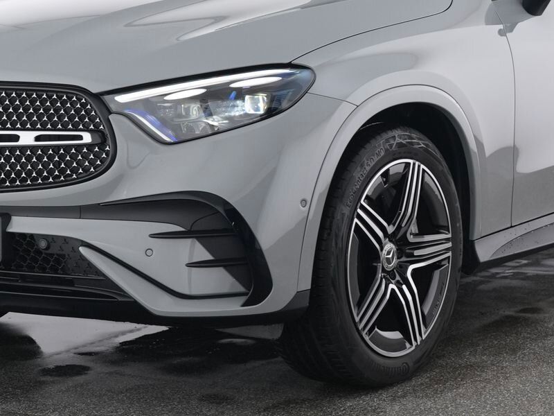 Mercedes-Benz GLC 300 2025 г. Серый, пробег 14708 км