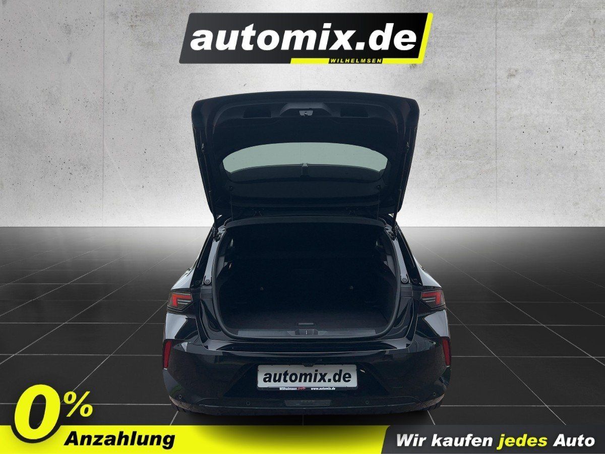 Opel Astra 2024 г. Чёрный, пробег 46871 км